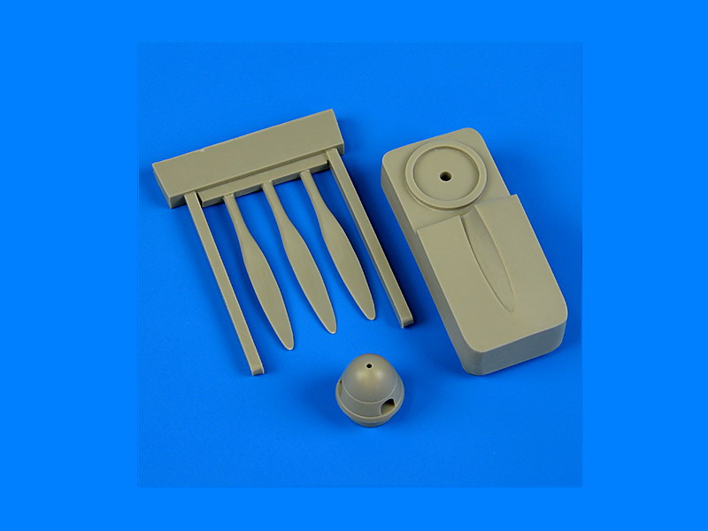 QB72431 Arado Ar 196 propeller w/tool 1/72